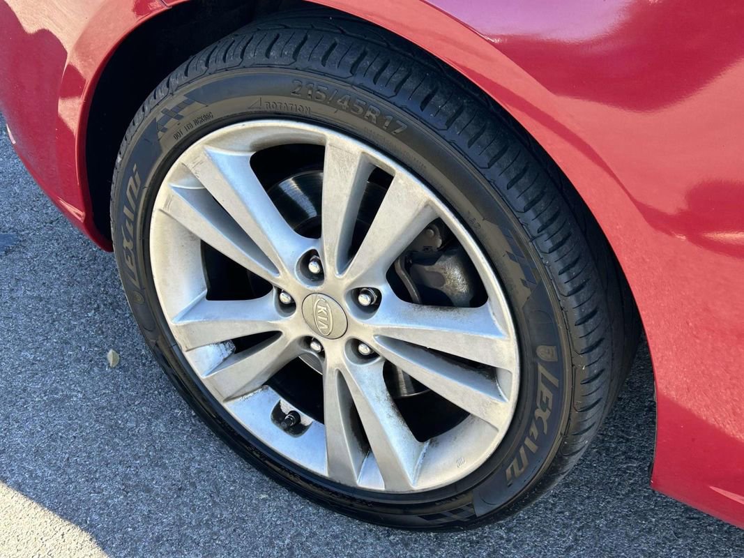 Used 2013 Kia Forte SX w/ Leather Pkg image 9