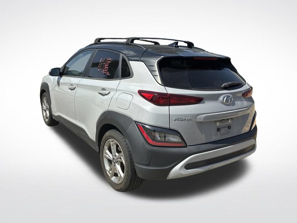 Used 2022 Hyundai Kona SEL FWD image 11