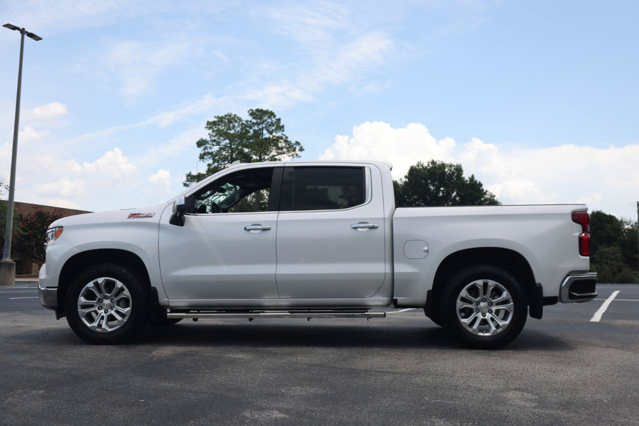 Used 2024 Chevrolet Silverado 1500 LTZ w/ LTZ Premium Package AWD/4WD image 2