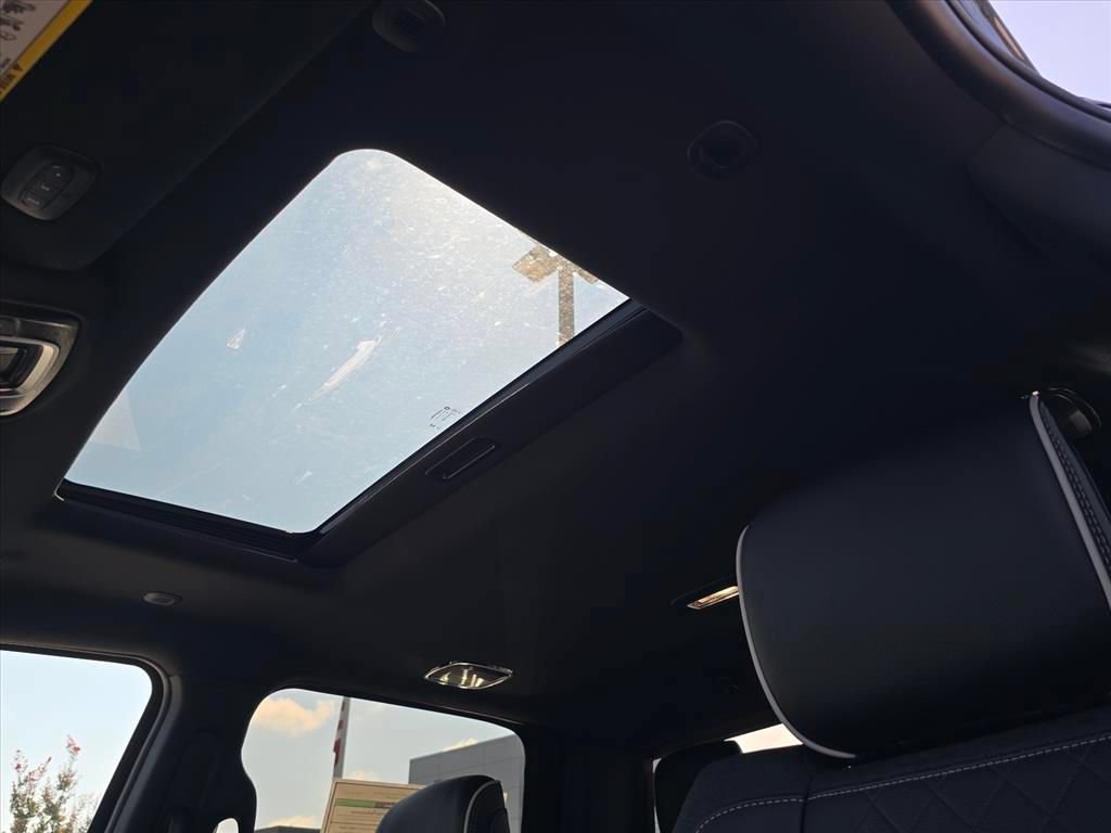 New 2027 RAM 2500 Limited AWD/4WD image 9