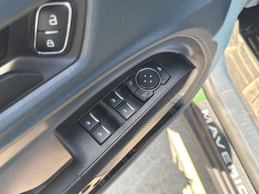 Used 2025 Ford Maverick XL w/ Equipment Group 101A AWD/4WD image 17