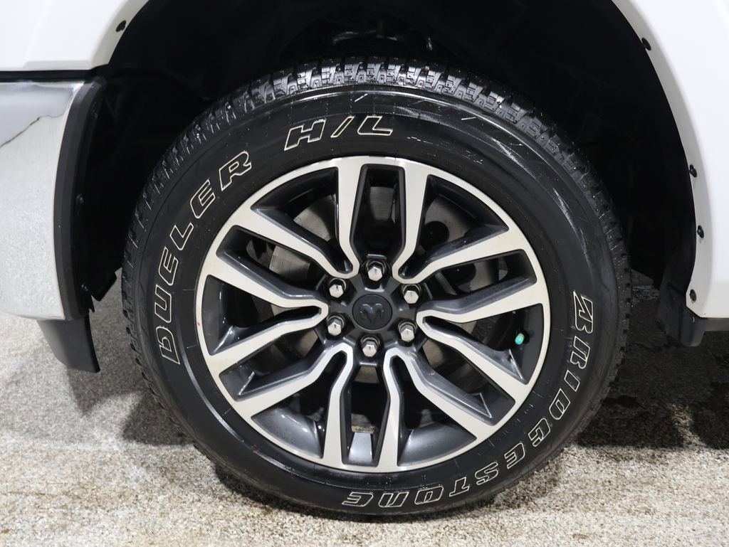 Used 2025 RAM 1500 Limited image 10