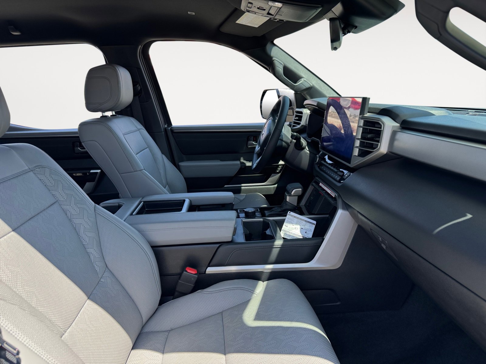 New 2025 Toyota Tundra Limited image 15