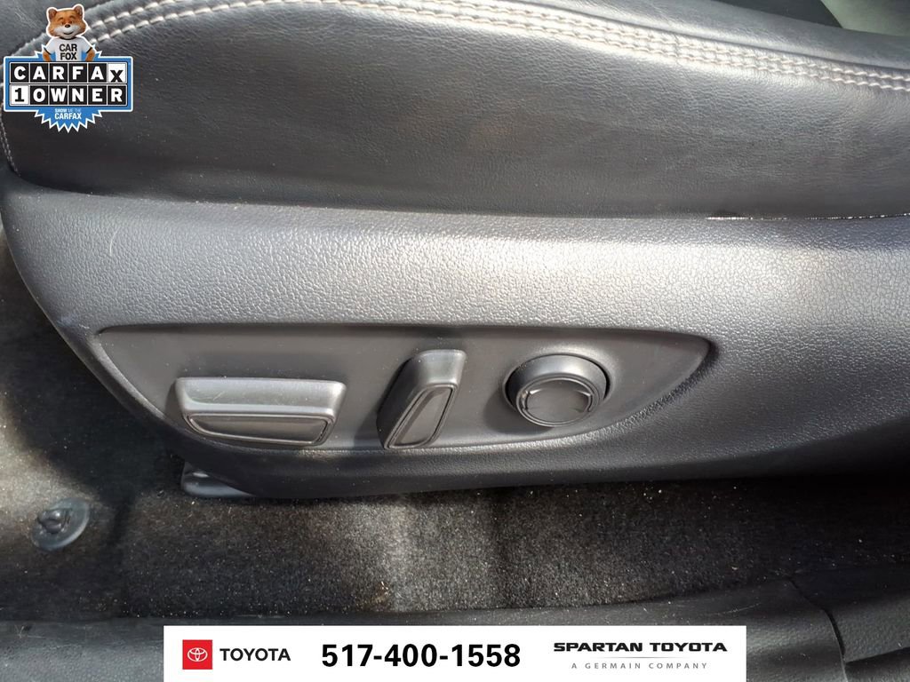 Used 2023 Toyota RAV4 XLE Premium AWD/4WD image 17