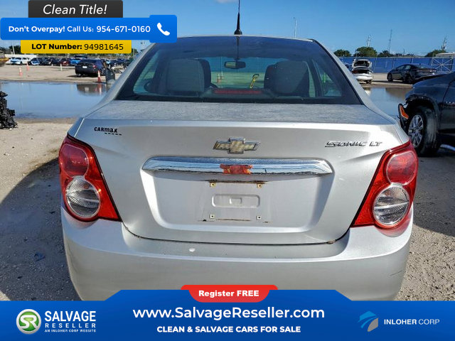 Used 2014 Chevrolet Sonic LT image 8