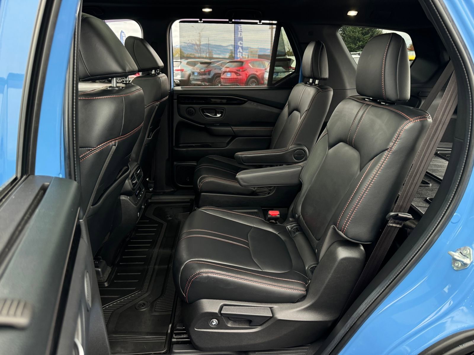 Certified 2024 Honda Pilot TrailSport image 28