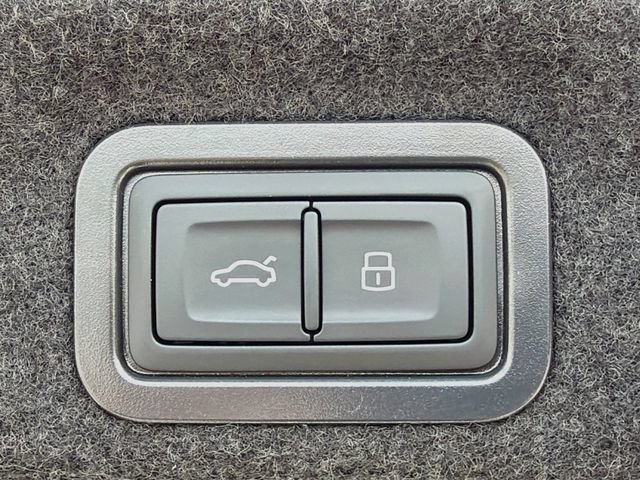 New 2026 Audi A6 Premium Plus AWD/4WD image 13