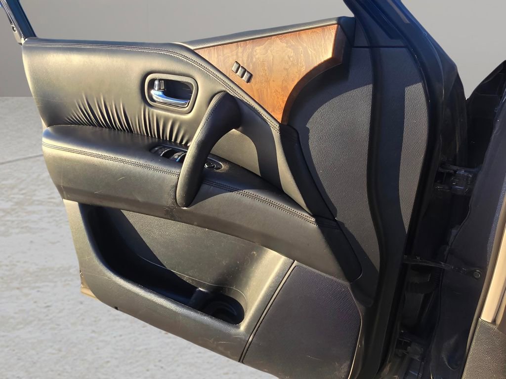 Used 2017 Nissan Armada Platinum w/ Captain Seat Package image 18