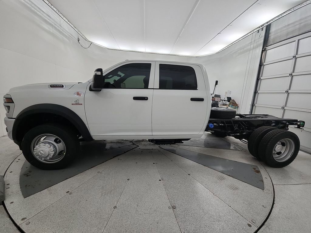 New 2026 RAM 5500 Tradesman w/ Chrome Appearance Group AWD/4WD image 5
