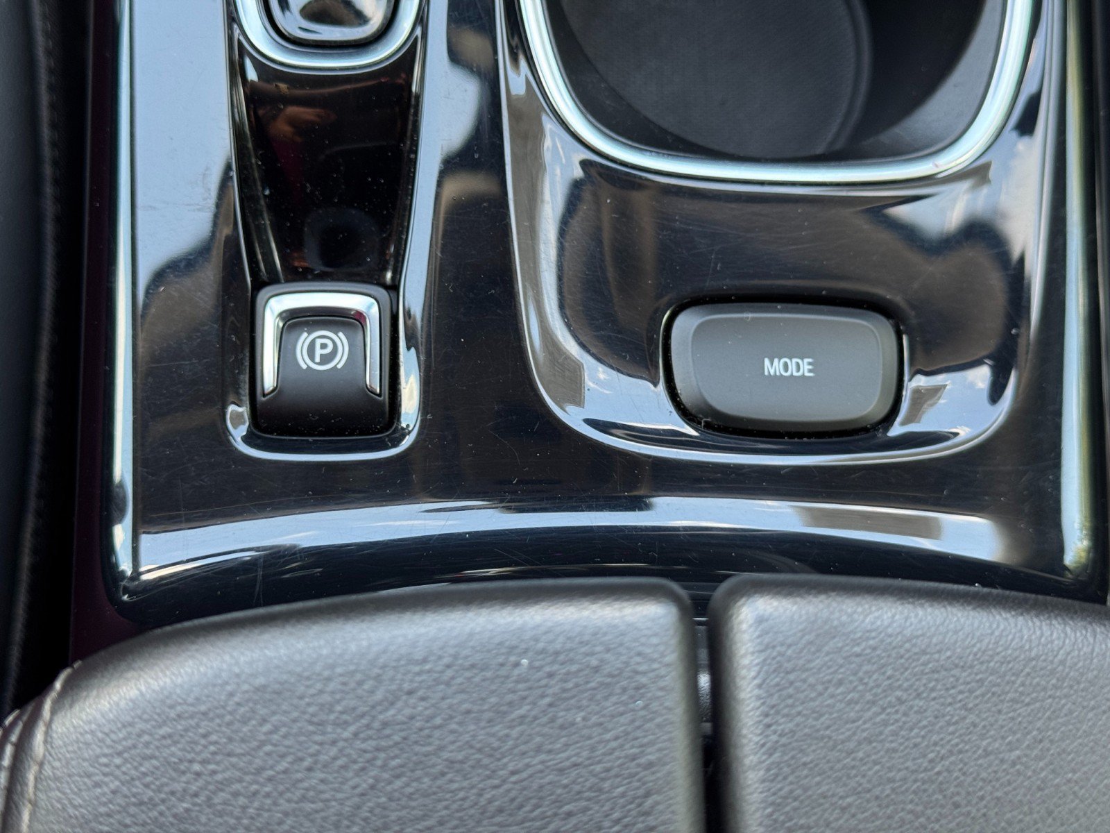 Used 2022 Buick Envision Preferred FWD image 32