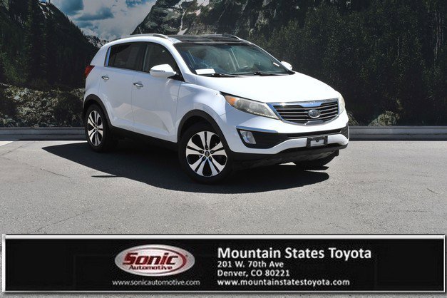 Used 2011 Kia Sportage EX w/ Premium Pkg w/Leather Seats FWD image 1