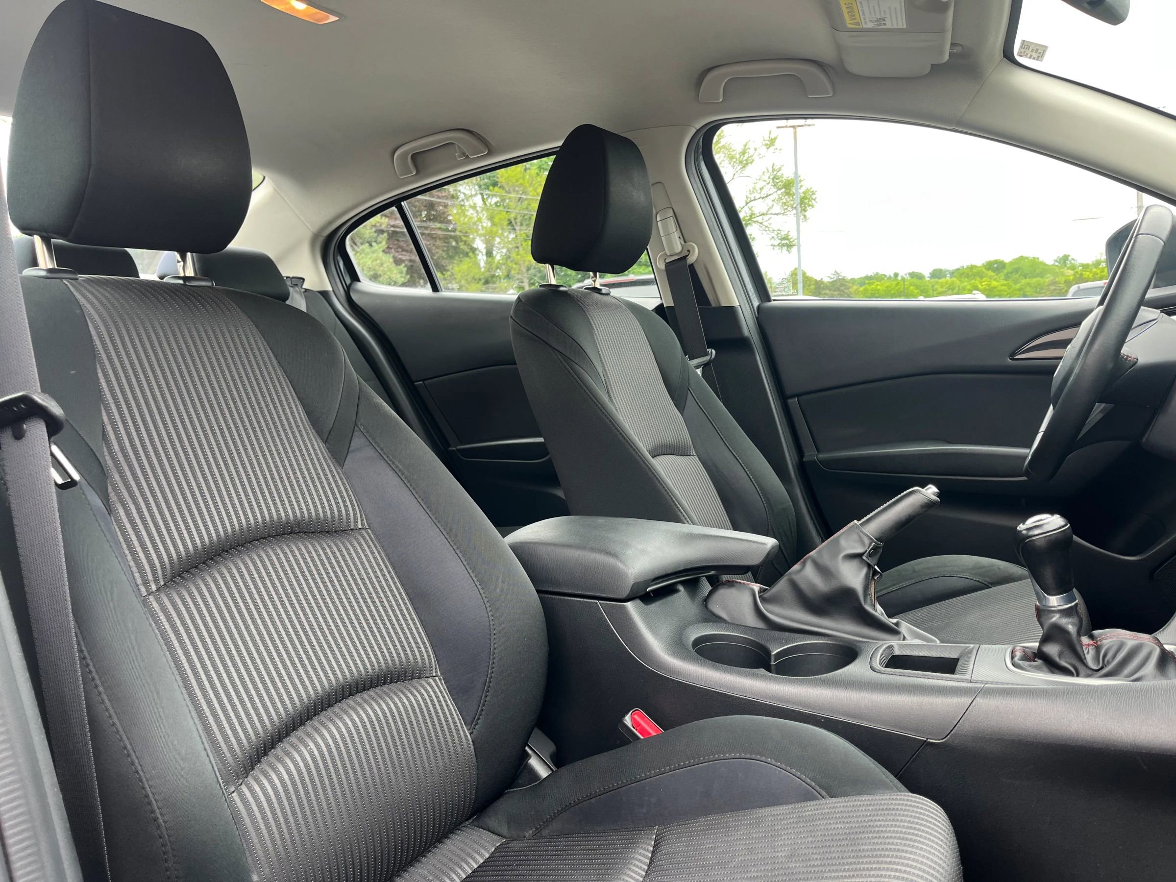 Used 2014 MAZDA MAZDA3 i Touring FWD image 13