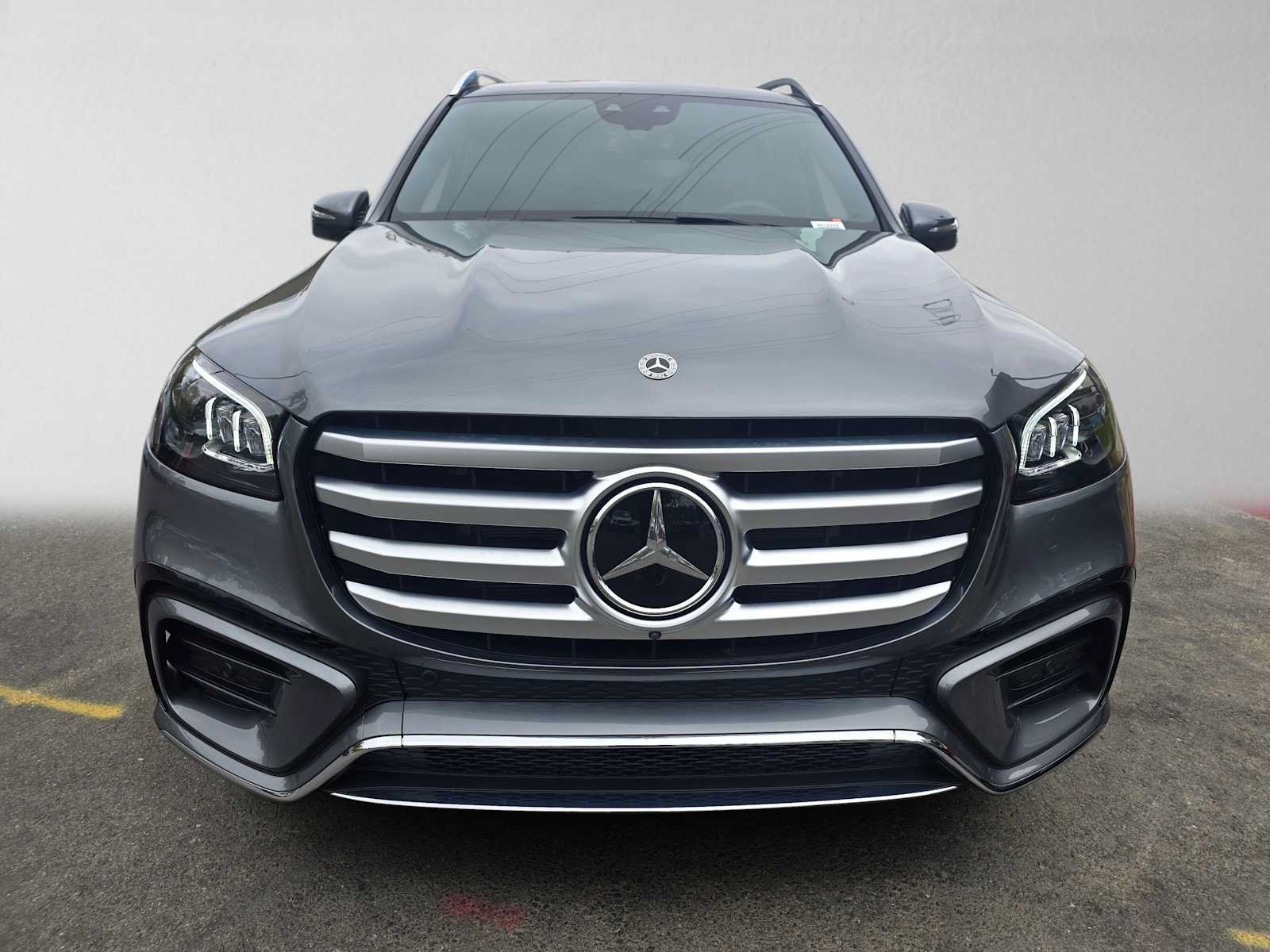 New 2026 Mercedes-Benz GLS 580 4MATIC image 8