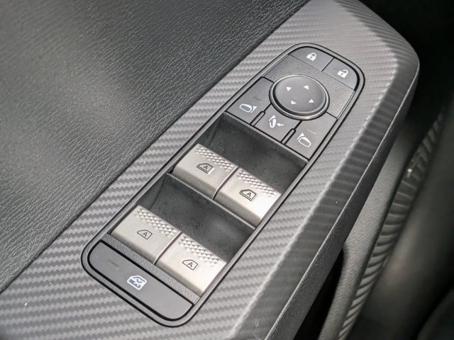 Used 2025 Mitsubishi Outlander SEL FWD image 24