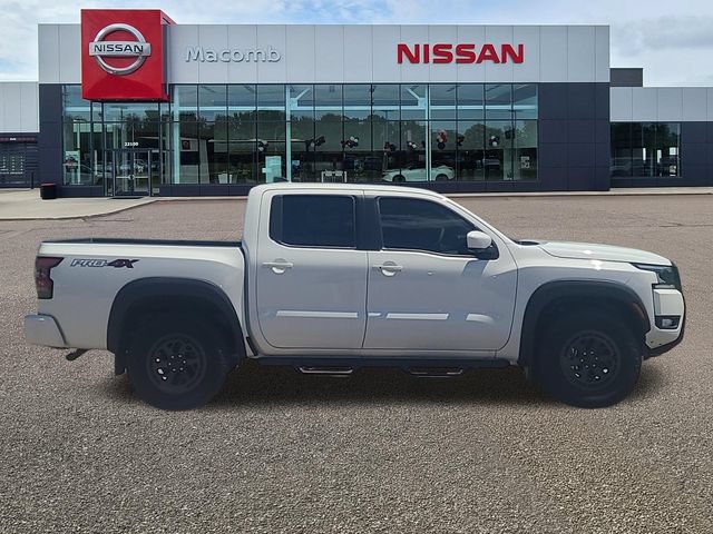 New 2026 Nissan Frontier PRO-4X w/ Pro-4x Convenience Package AWD/4WD image 8