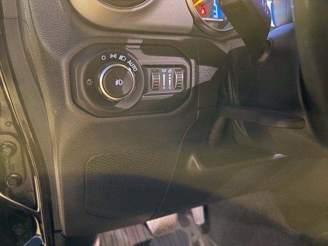 Used 2021 Jeep Wrangler Unlimited Sport AWD/4WD image 42