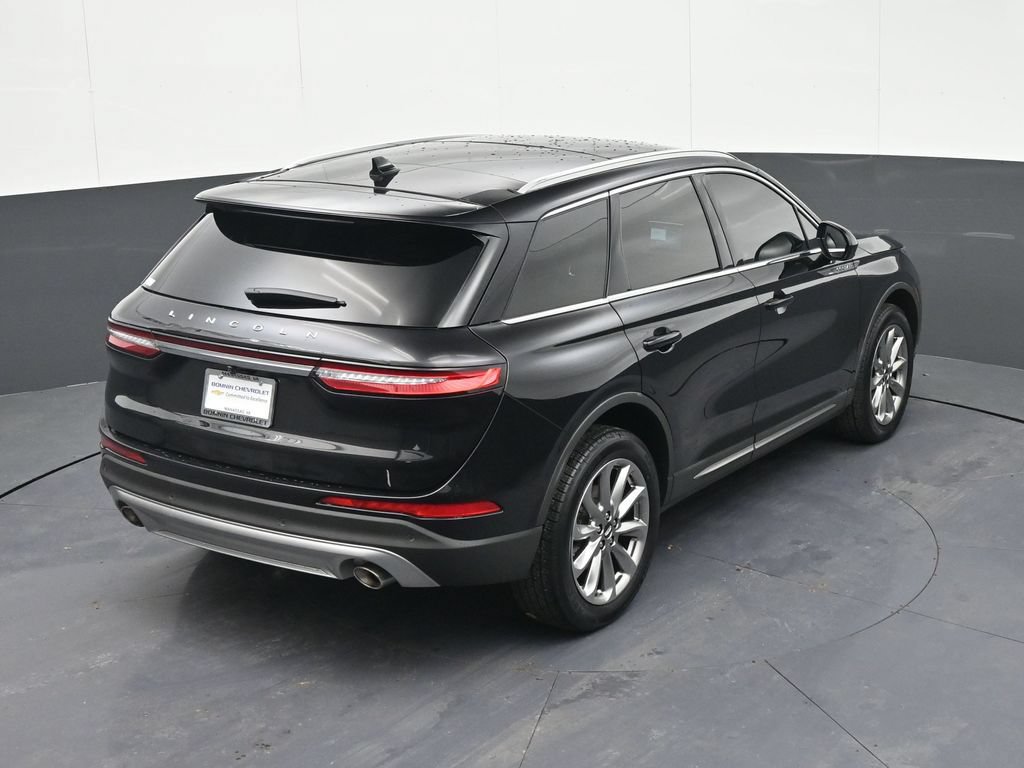 Used 2022 Lincoln Corsair AWD w/ Premium Package image 24