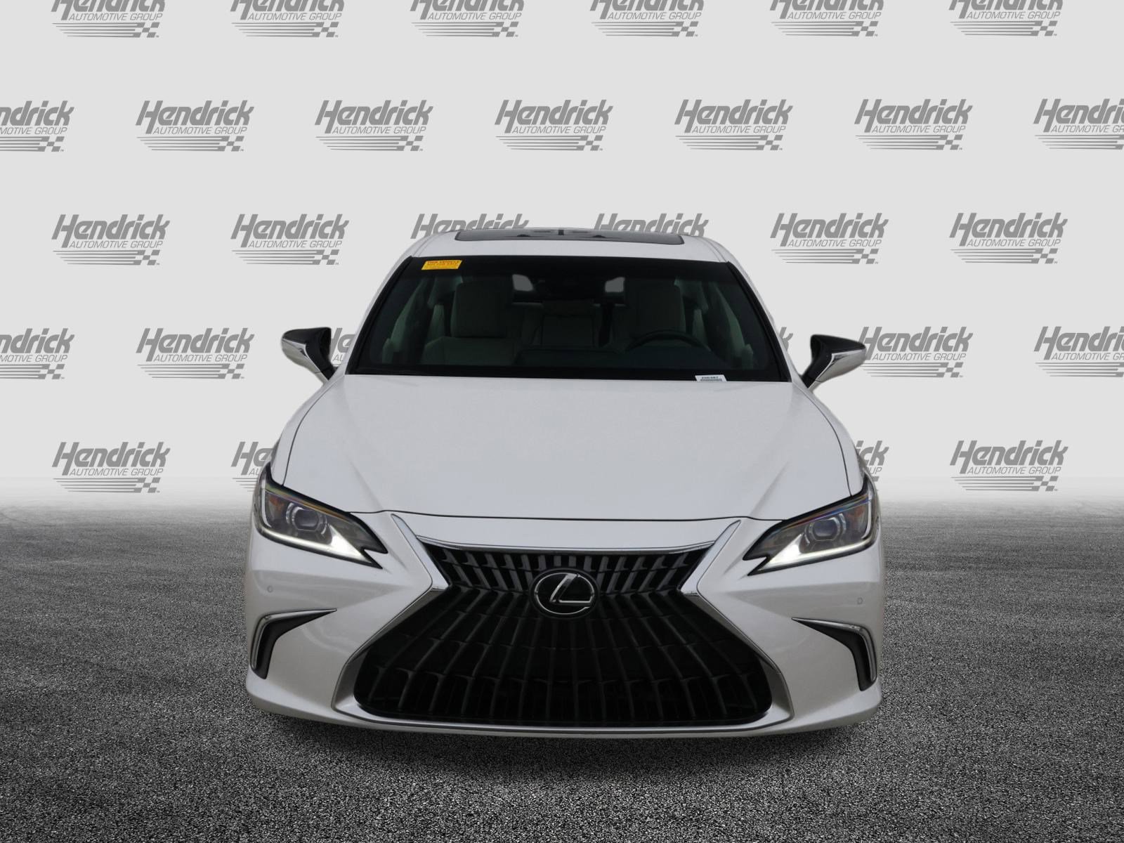 Certified 2025 Lexus ES 350 w/ Premium Package image 3