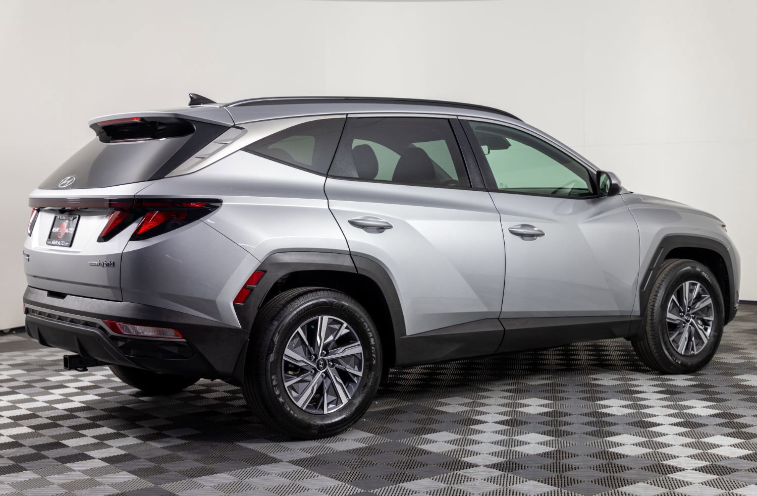 Used 2024 Hyundai Tucson Blue image 8