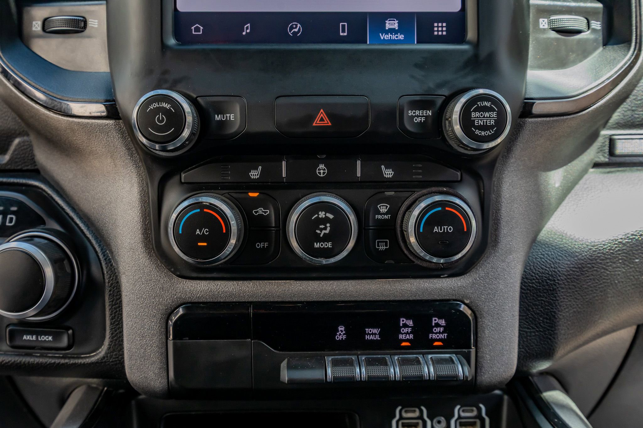 Used 2023 RAM 1500 Big Horn image 28