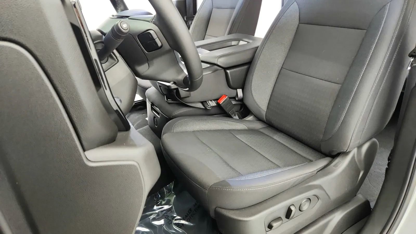 Used 2025 Chevrolet Silverado 1500 LT Trail Boss image 15