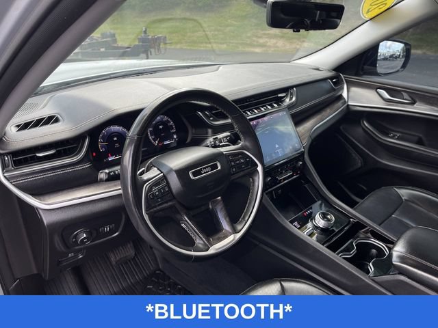 Used 2023 Jeep Grand Cherokee Limited w/ Luxury Tech Group II AWD/4WD image 11