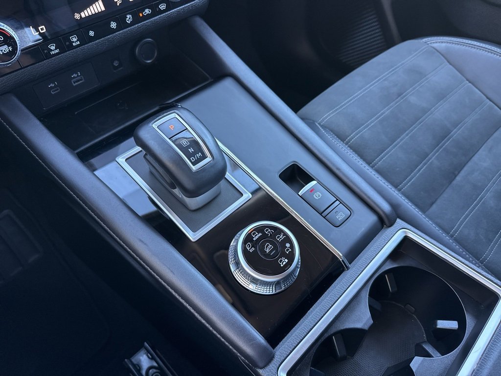 Used 2024 Mitsubishi Outlander SE image 19