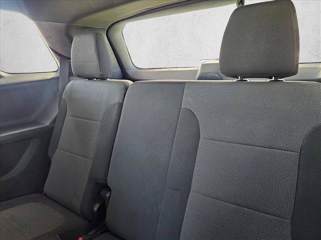 Used 2023 Chevrolet Traverse LT FWD image 15