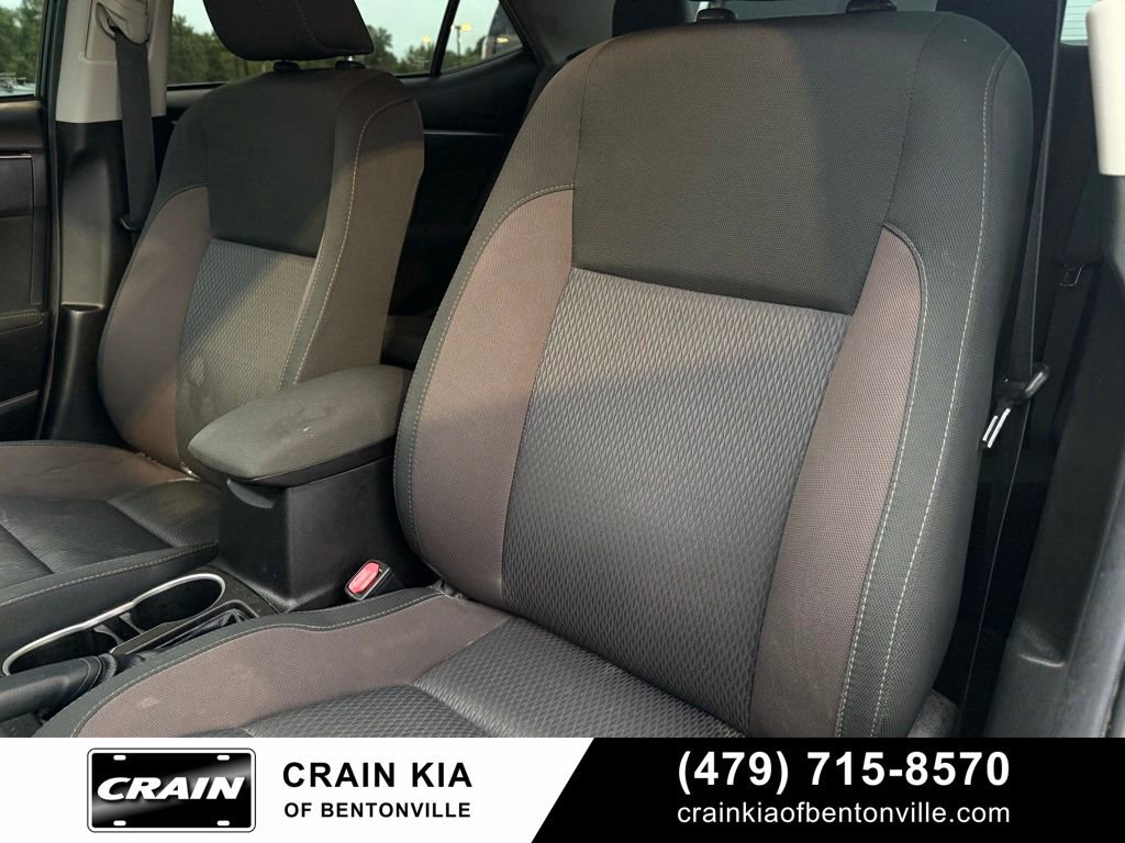 Used 2019 Toyota Corolla LE FWD image 22