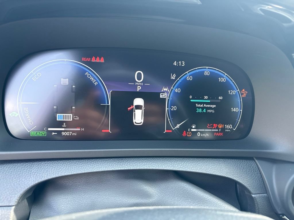 Used 2025 Toyota Crown Signia AWD/4WD image 13