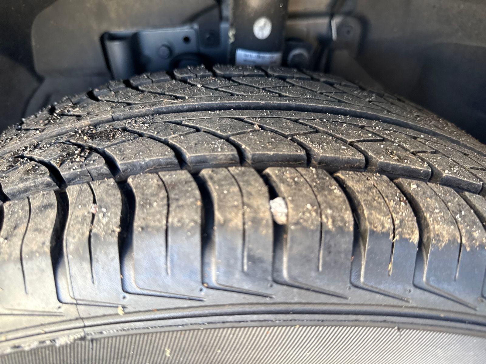 Used 2020 Ford EcoSport SE w/ SE Convenience Package image 28