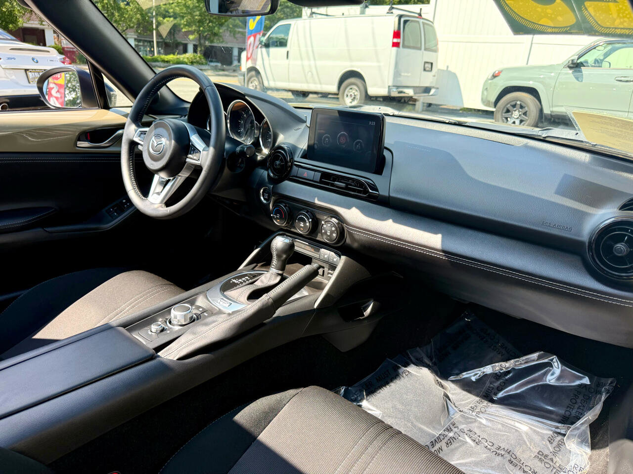 Used 2023 MAZDA MX-5 Miata Club image 21