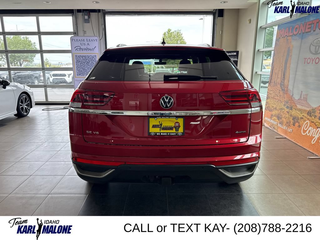 Used 2023 Volkswagen Atlas Cross Sport SE w/ Panoramic Sunroof Package AWD/4WD image 3