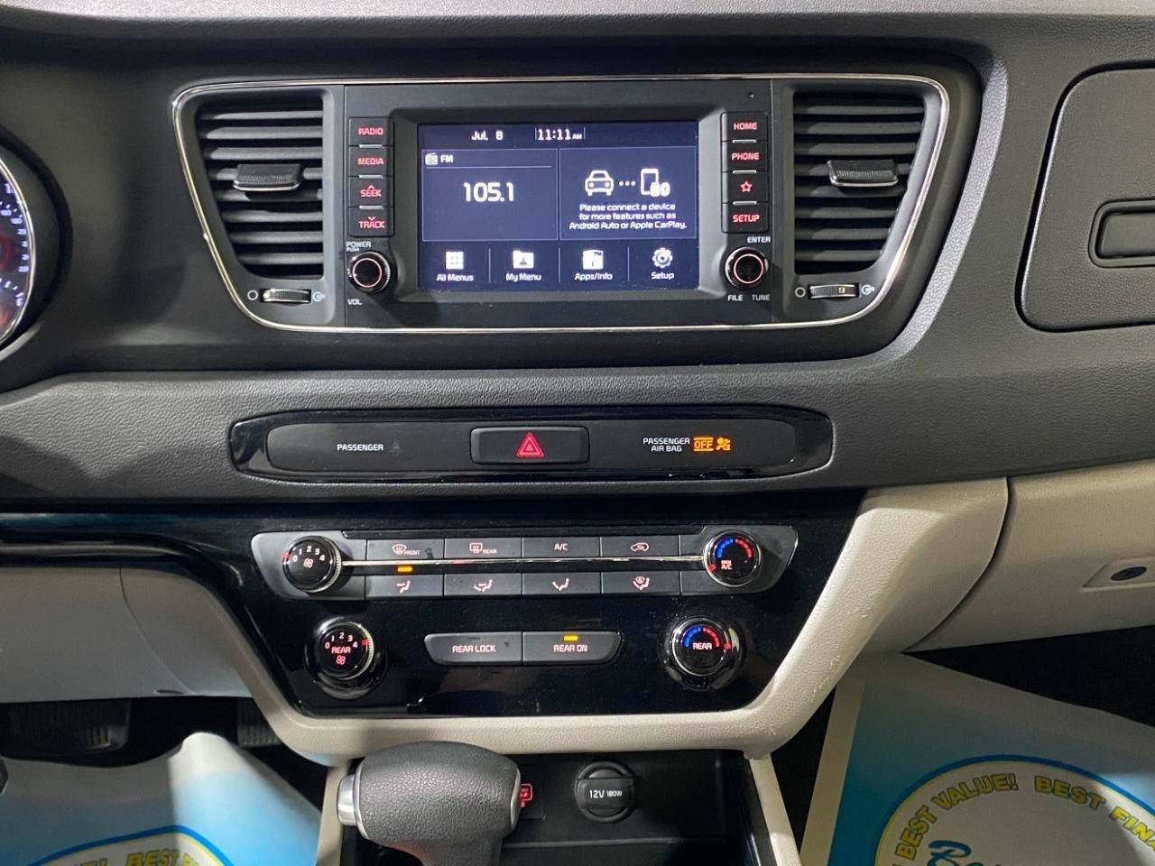 Used 2019 Kia Sedona LX FWD image 13
