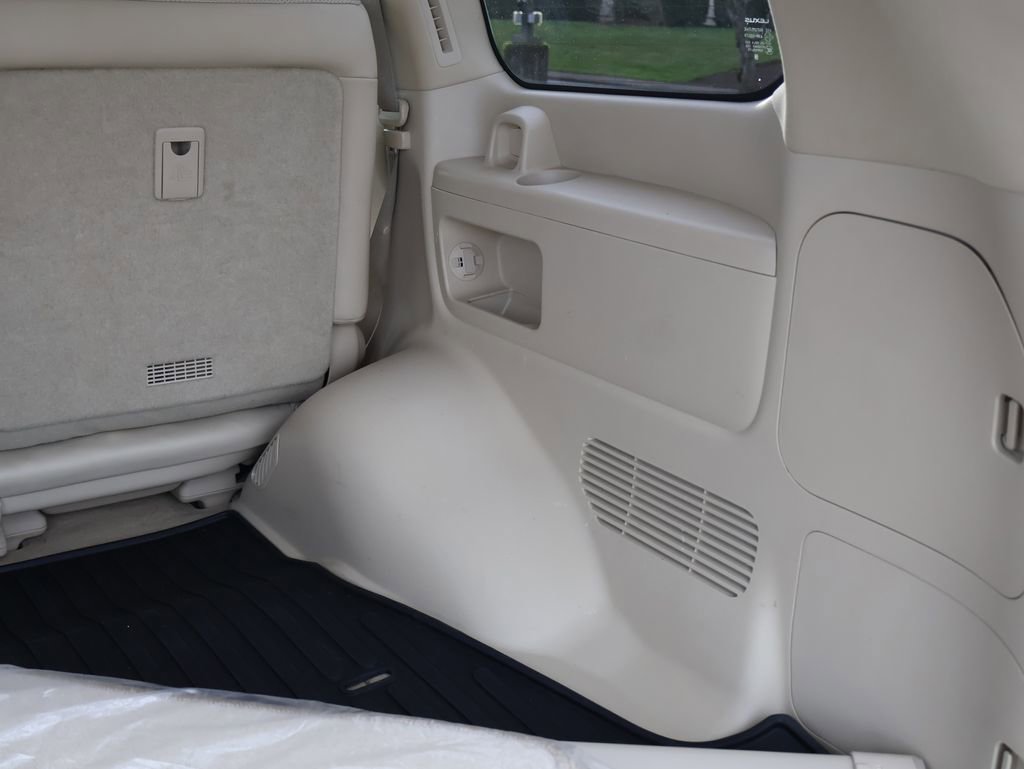 Used 2019 Lexus LX 570 570 image 35