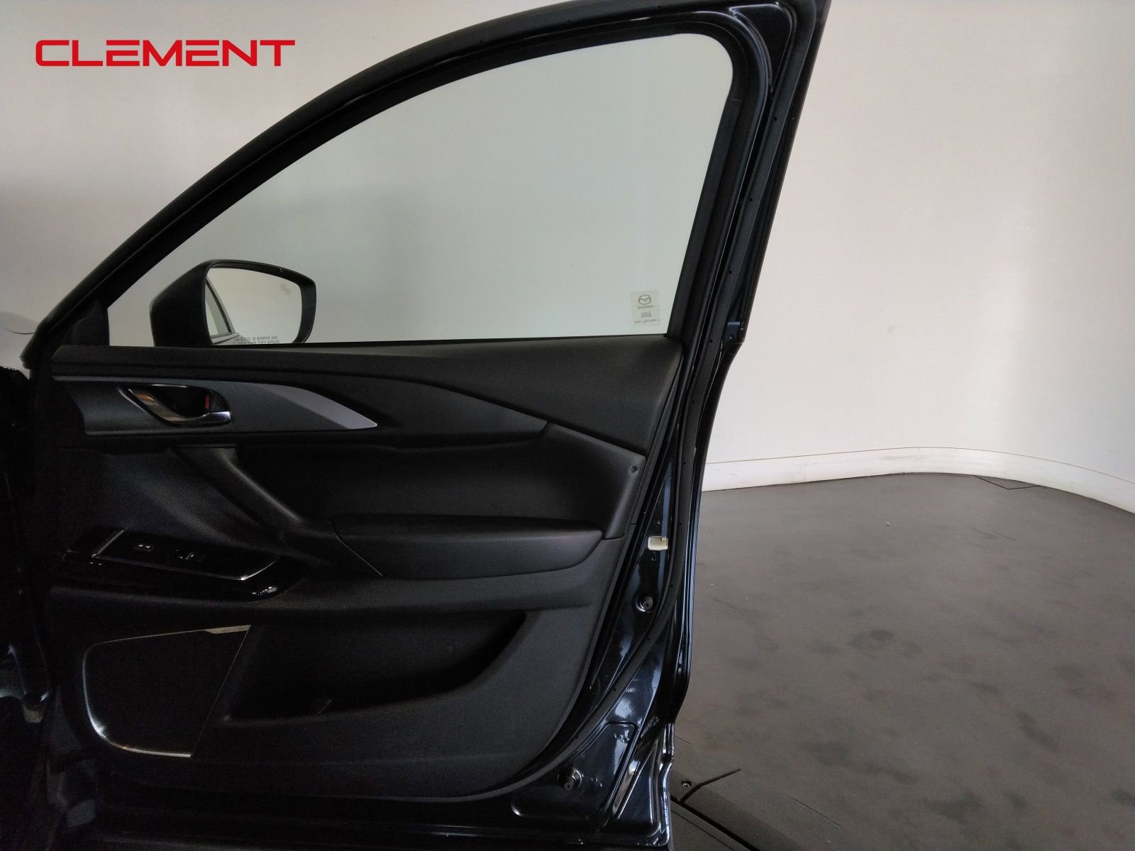 Used 2022 MAZDA CX-9 Touring w/ Touring Premium Package image 34