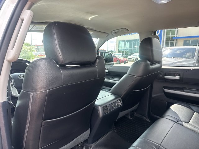 Used 2019 Toyota Tundra SR5 w/ SR5 Upgrade Package AWD/4WD image 25