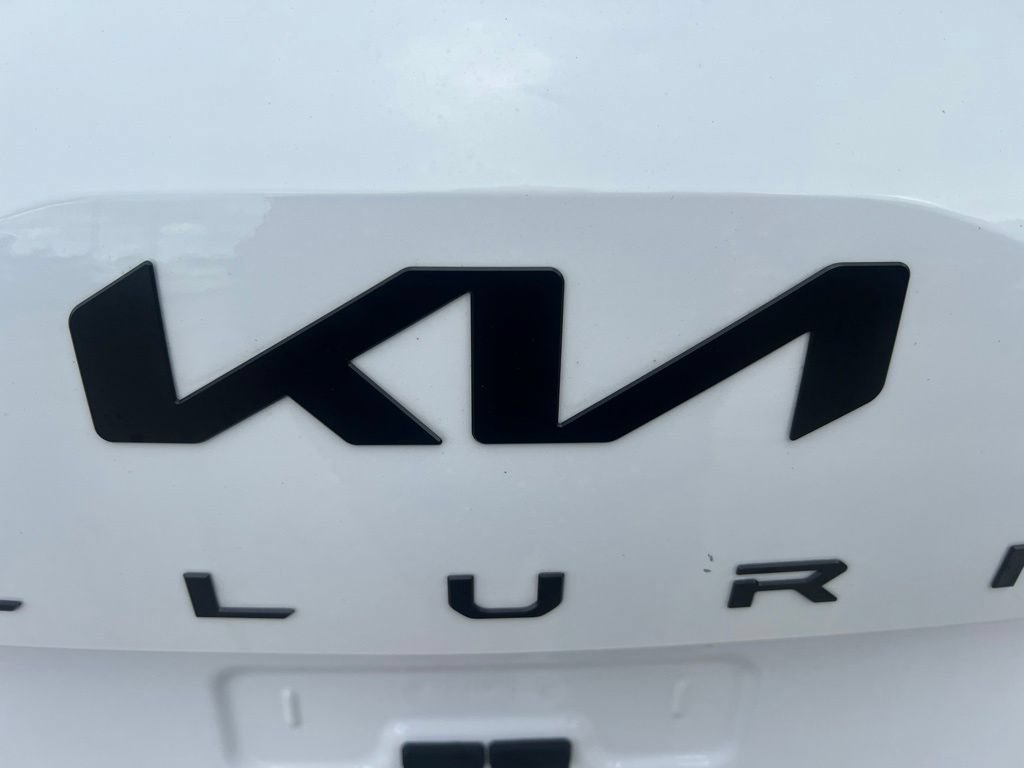 Used 2025 Kia Telluride SX X-Line AWD/4WD image 32