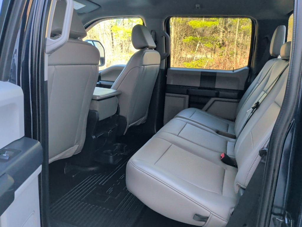 Used 2022 Ford F250 XL w/ Power Equipment Group image 11