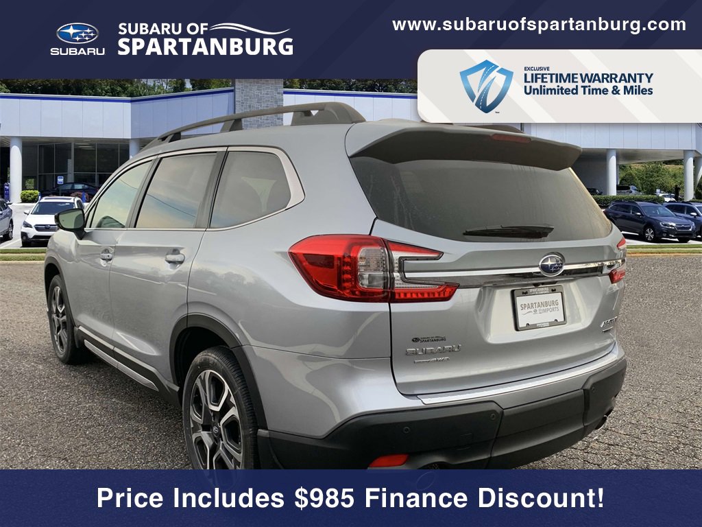 Certified 2025 Subaru Ascent Limited w/ Popular Package #2 image 4