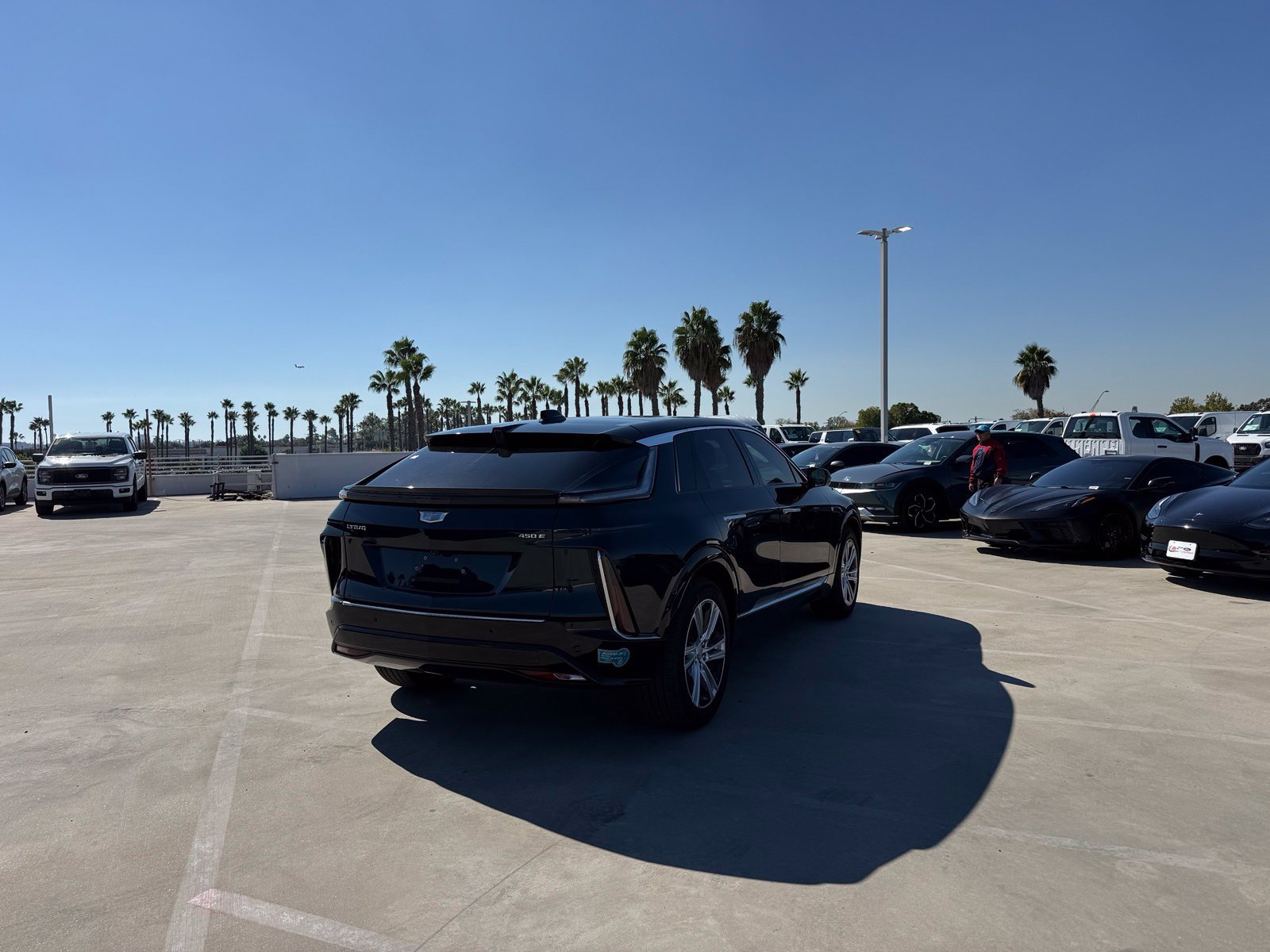 Used 2024 Cadillac Lyriq Tech RWD image 3