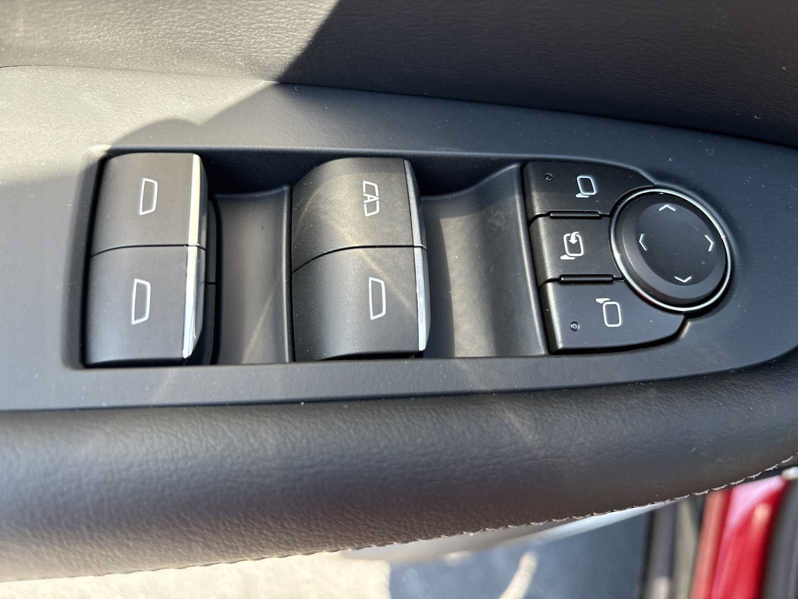 New 2027 Buick Enclave Sport Touring w/ Power Package FWD image 17