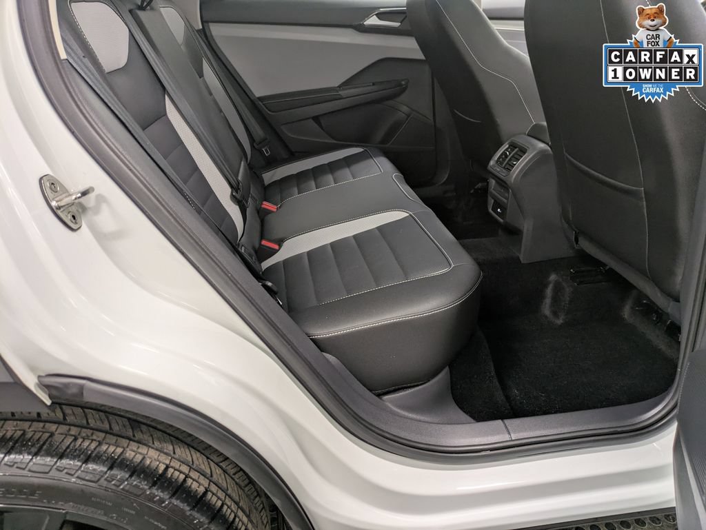 Used 2024 Volkswagen Taos SEL AWD/4WD image 29