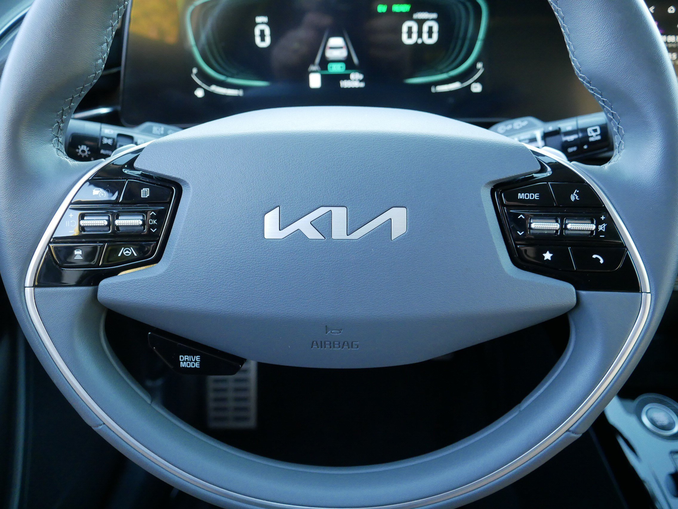 Certified 2023 Kia Niro EX Touring FWD image 25