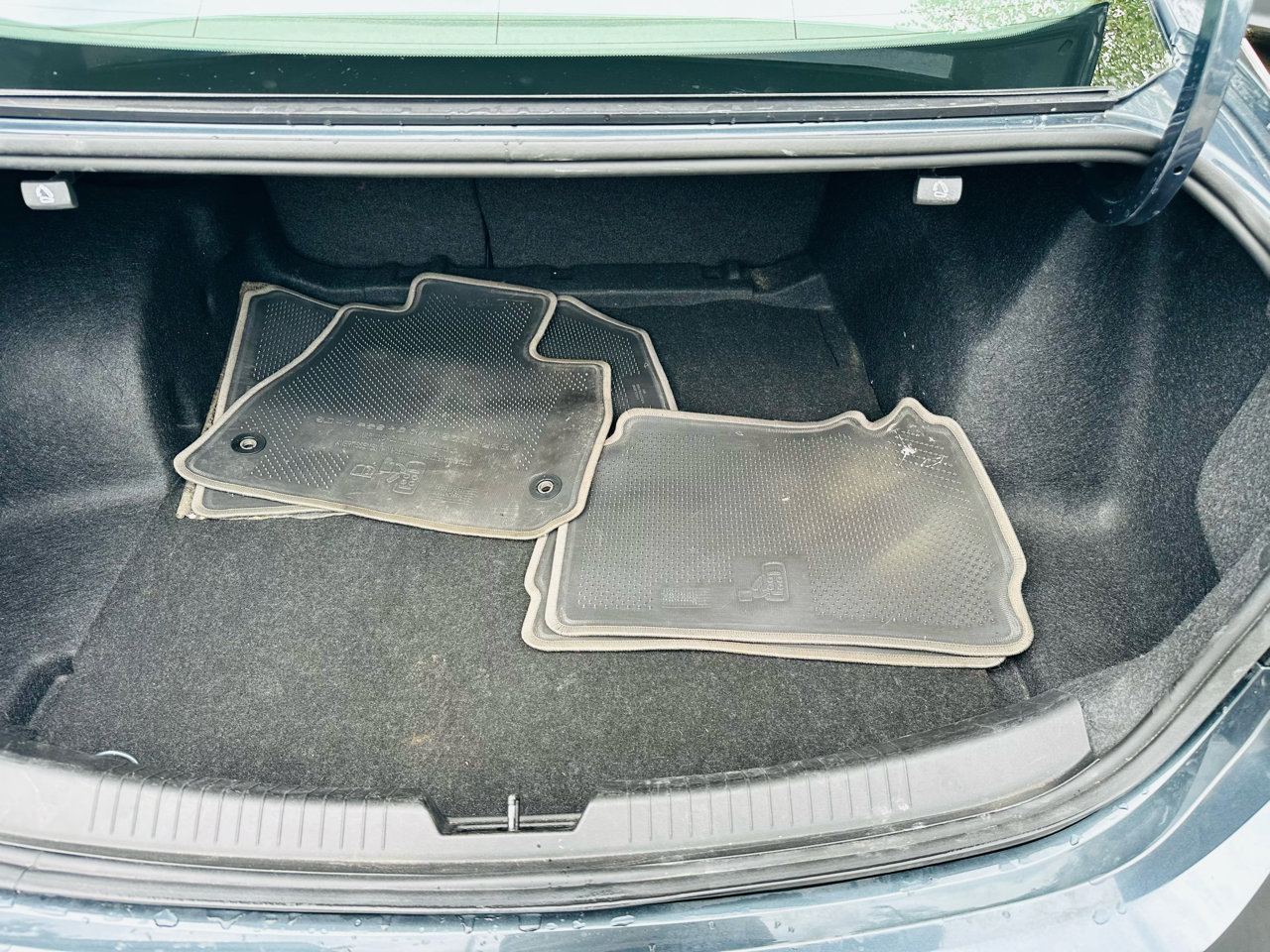 Used 2019 Chevrolet Malibu LT image 23