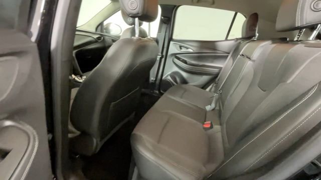 Used 2022 Buick Encore GX Select w/ Sport Touring Package FWD image 17