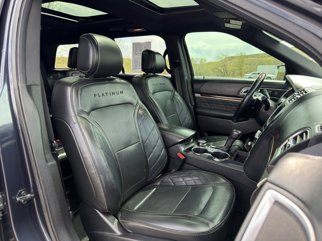 Used 2017 Ford Explorer Platinum AWD/4WD image 21