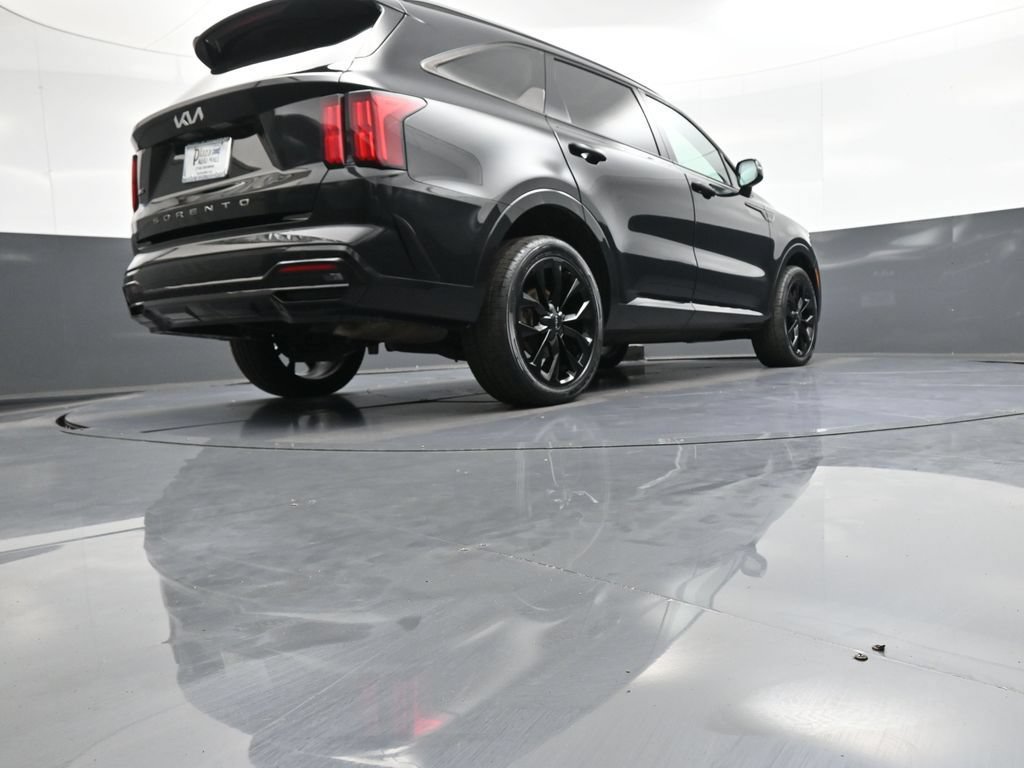 Used 2022 Kia Sorento SX AWD/4WD image 32