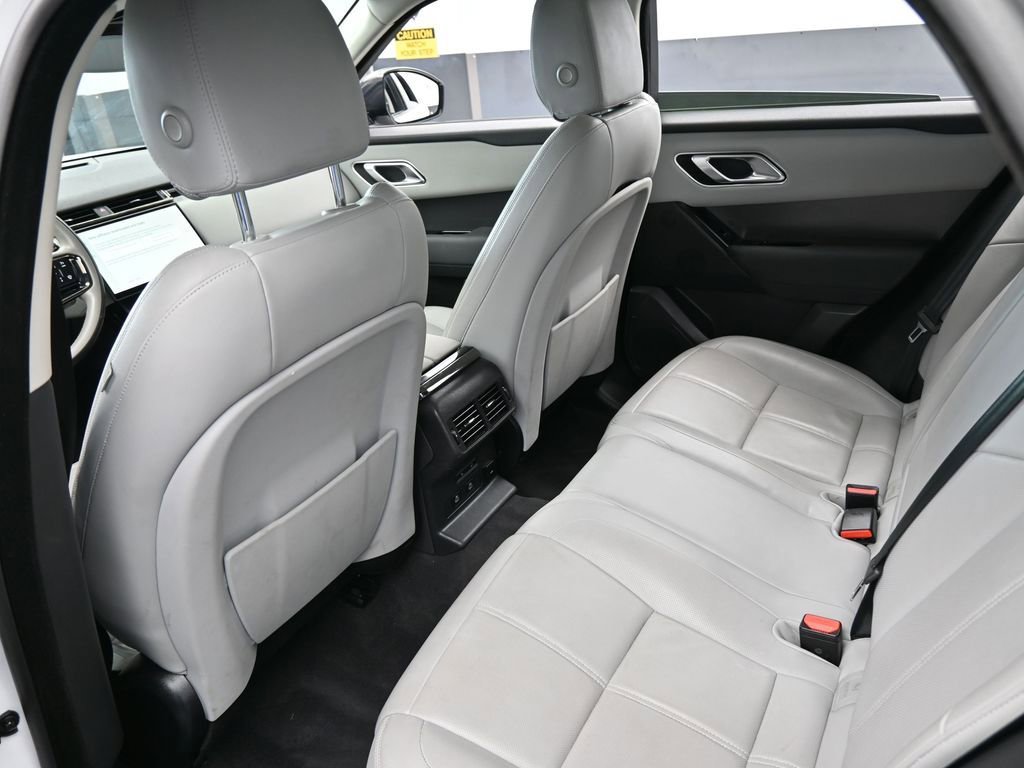Used 2025 Land Rover Range Rover Velar Dynamic SE image 33