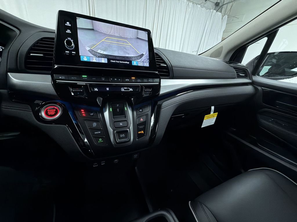 New 2026 Honda Odyssey Touring image 21